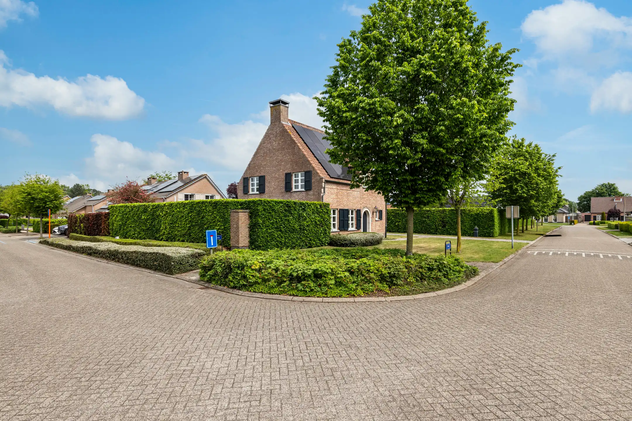Rustig gelegen vrijstaande woning op 960 m² grond. foto 24