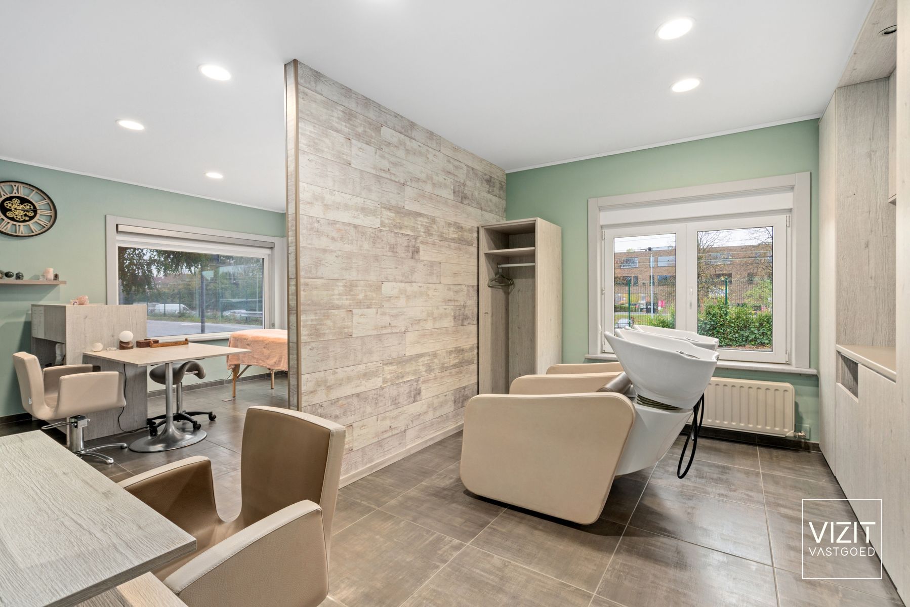 Ruime woning met tuin en garage in rustige woonwijk!  foto 7