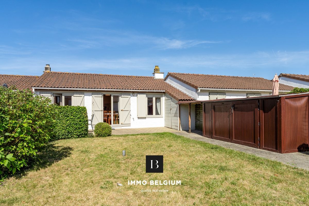 Rustig gelegen vakantiewoning nabij het centrum van De Haan foto {{pictureIndex}}