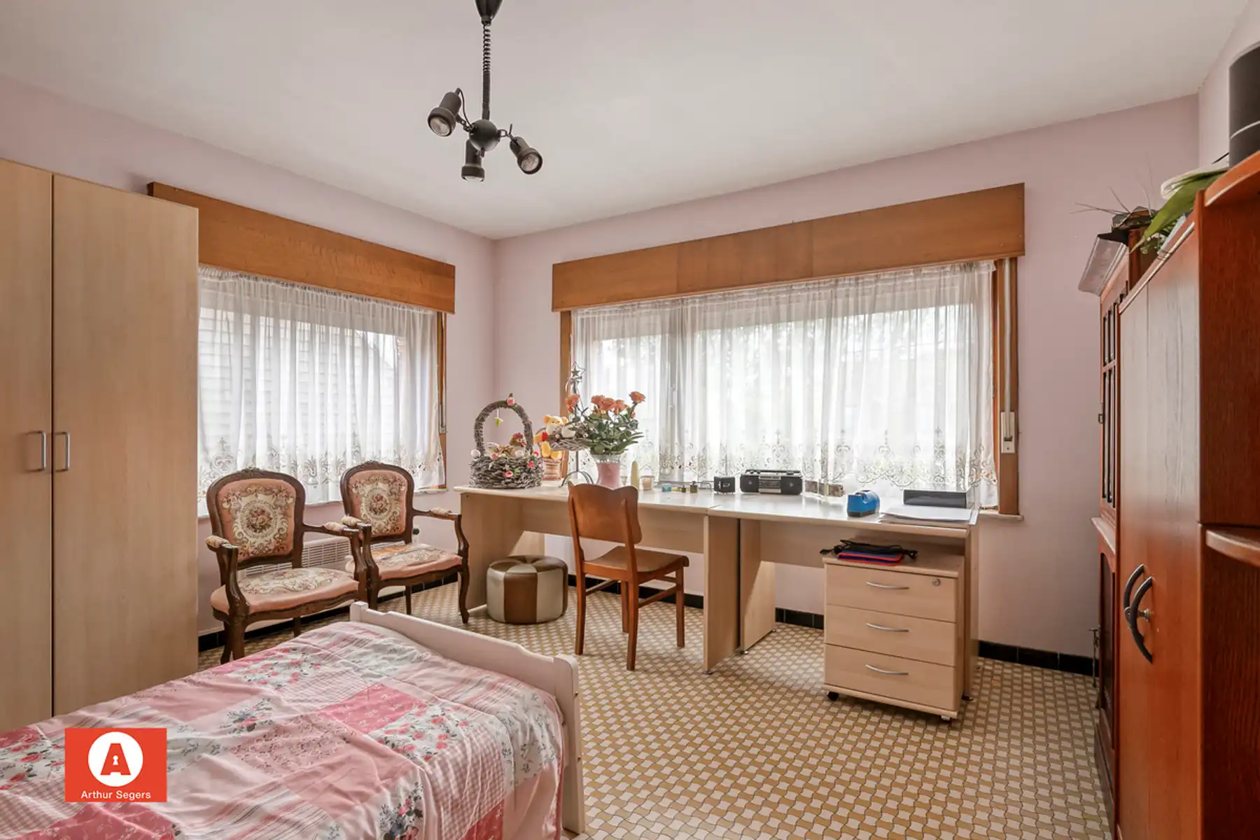 Te renoveren HOB met 3 slaapkamers en garage foto 13