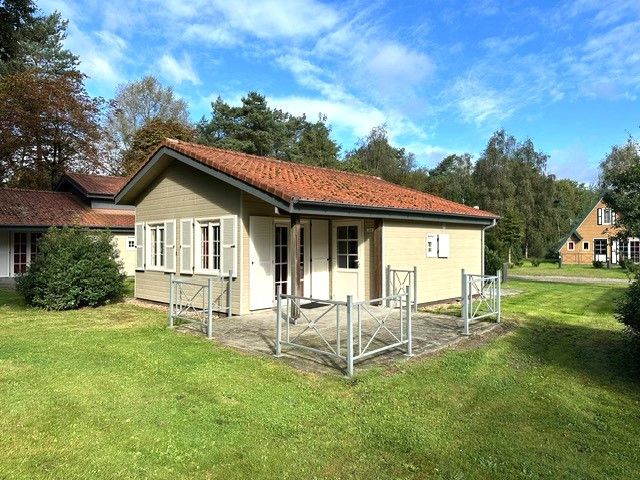 Gezellige,  vrijstaande en ingerichte vakantiewoning foto 1