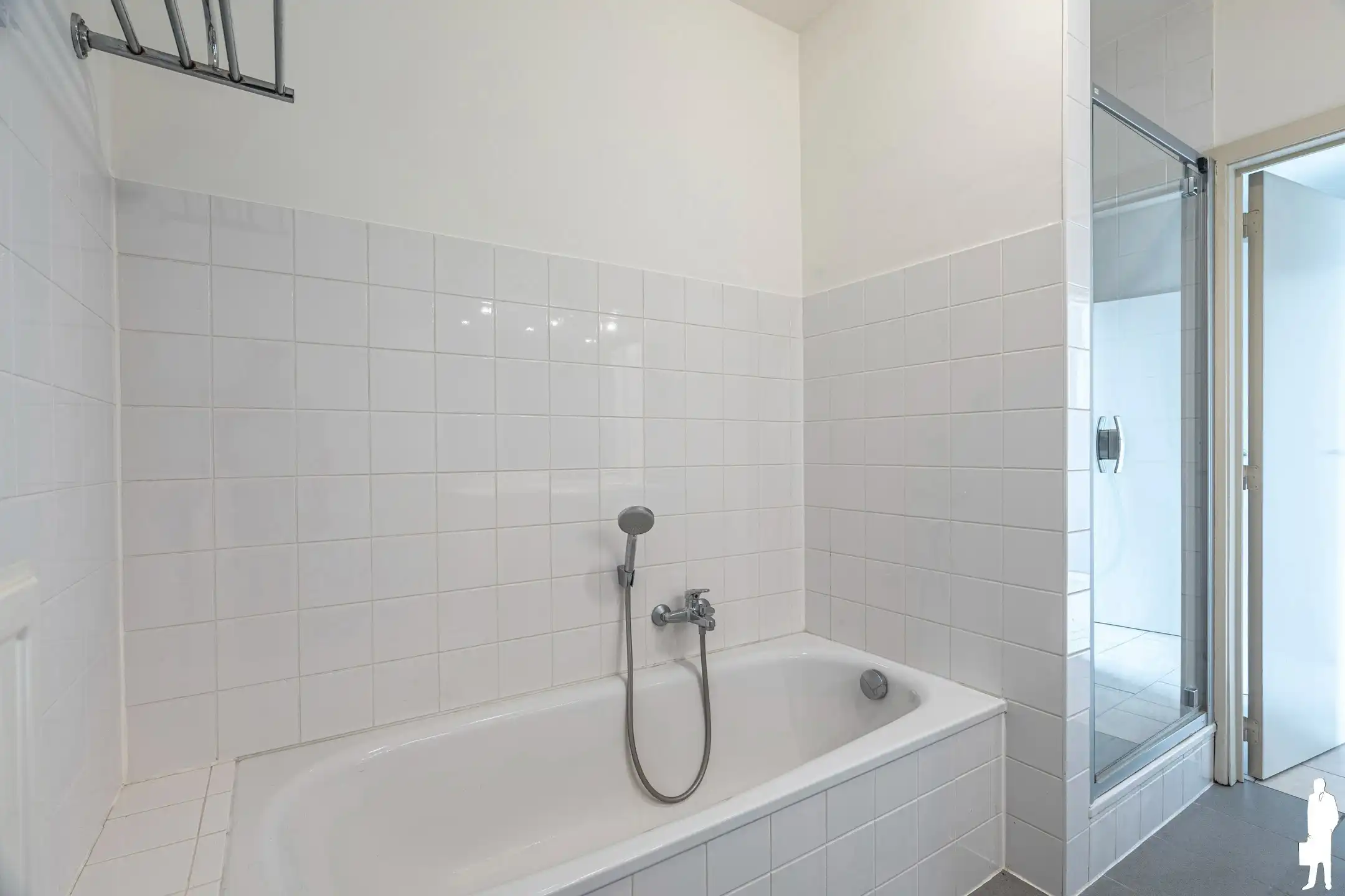 Ruim dakappartement van 130 m² met 50 m² terras en parking foto 28