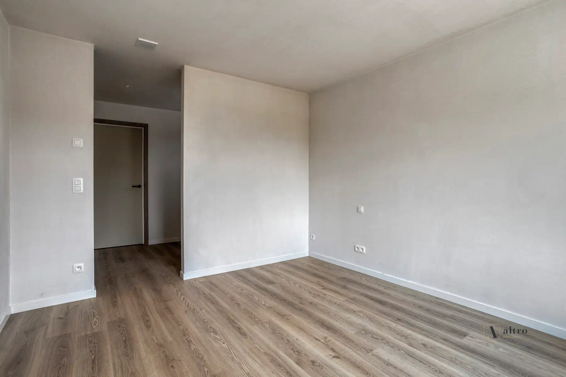 Stijlvolle en toekomstgerichte nieuwbouwwoning in Aalter foto 13