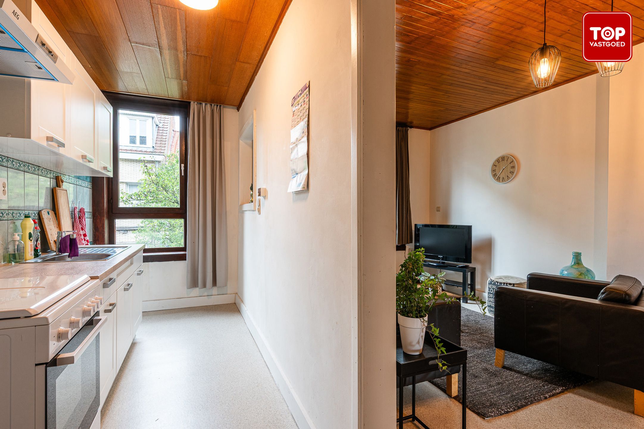 Opbrengsteigendom met 3 verhuurde units in hartje Oostende – 5,7% bruto rendement foto 21