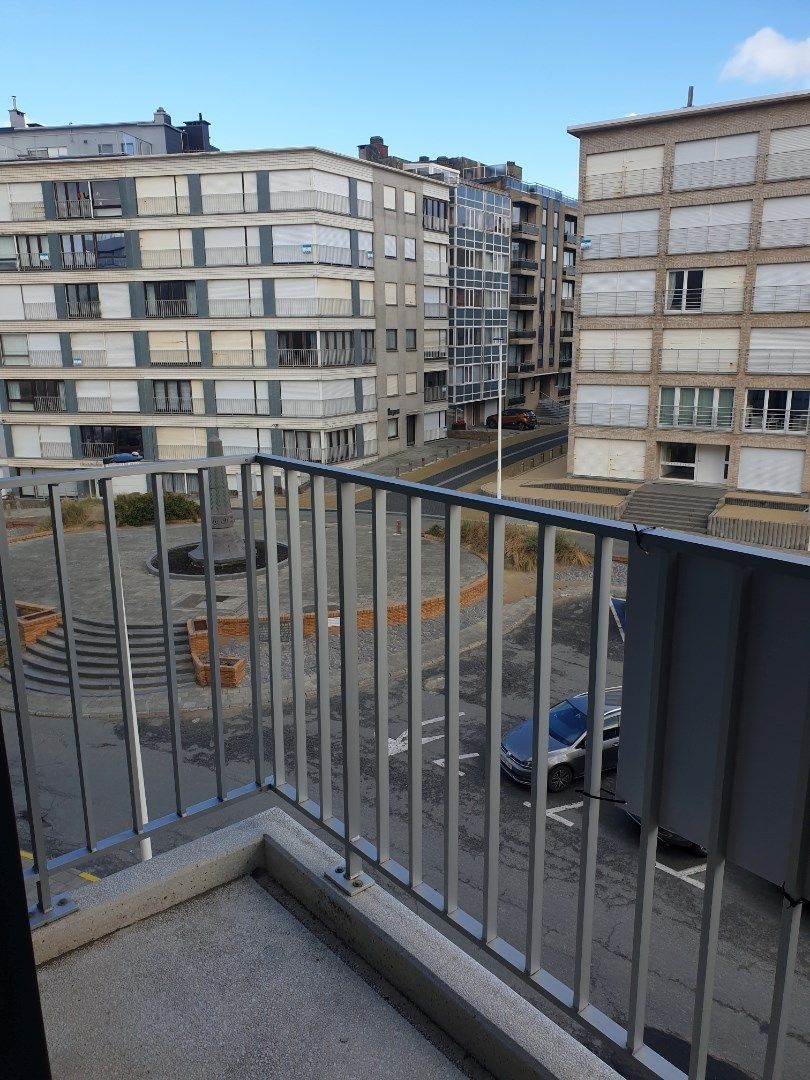 Recent modern 2 slaapkamer -appartement in het centrum van Koksijde en op een boogscheut van de Zeedijk en het strand foto 11