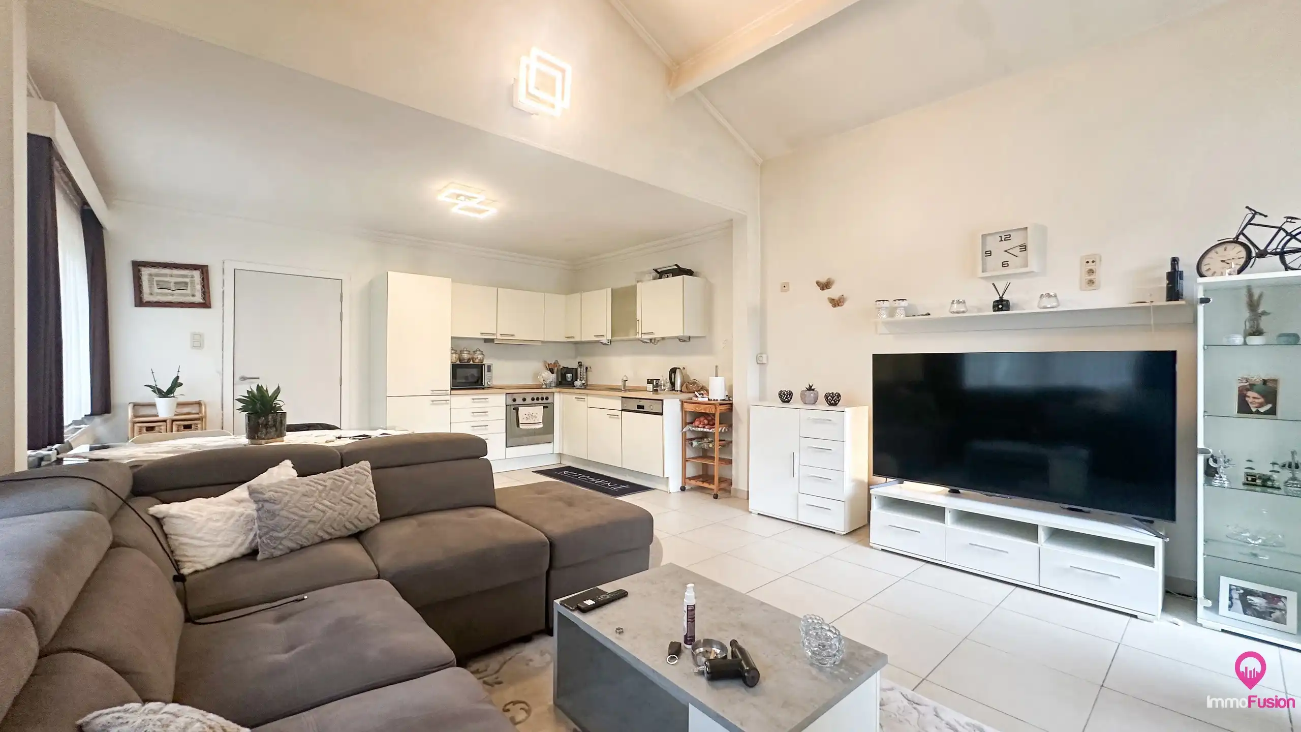  Handelspand met gerenoveerd appartement en kangoeroewoning! foto 6