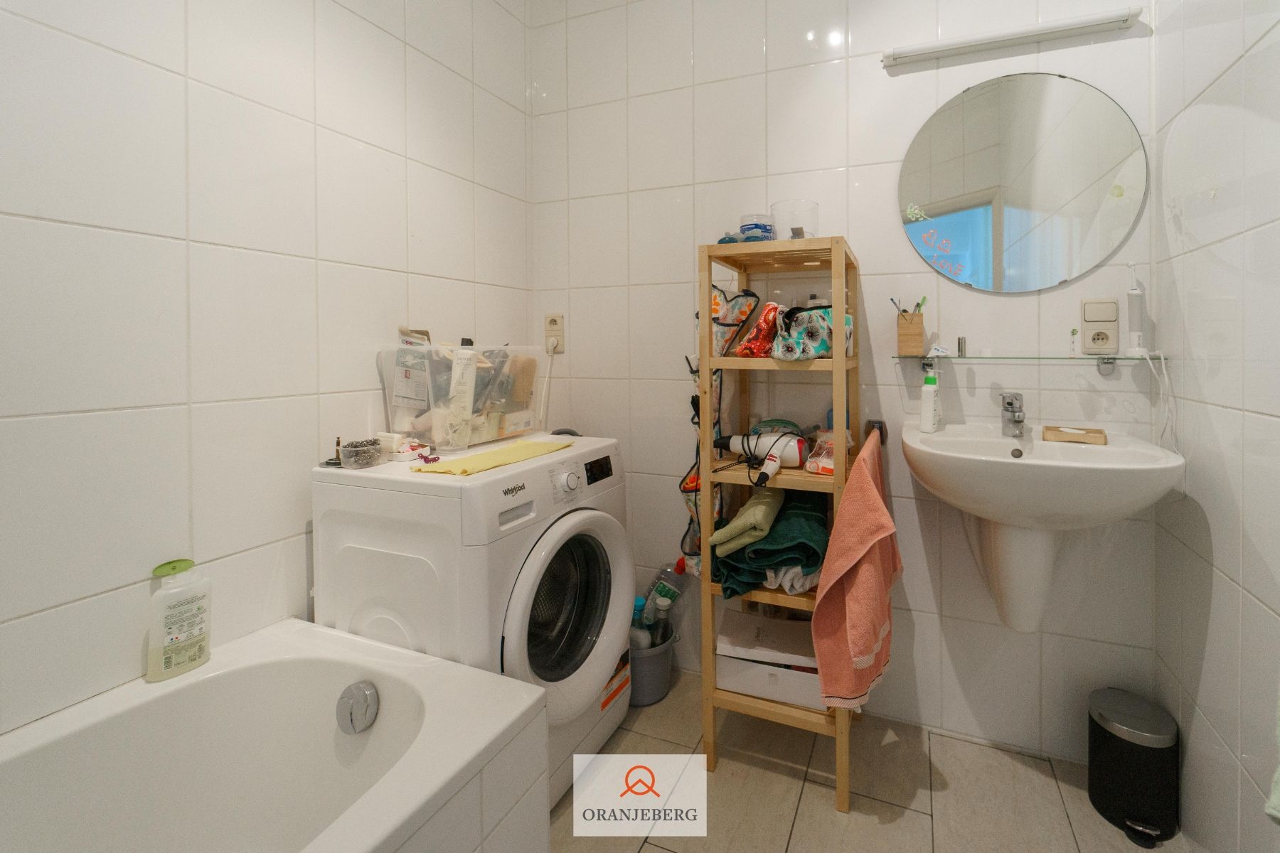 Ruim twee-slaapkamer appartement in Kortedagsteeg foto 17