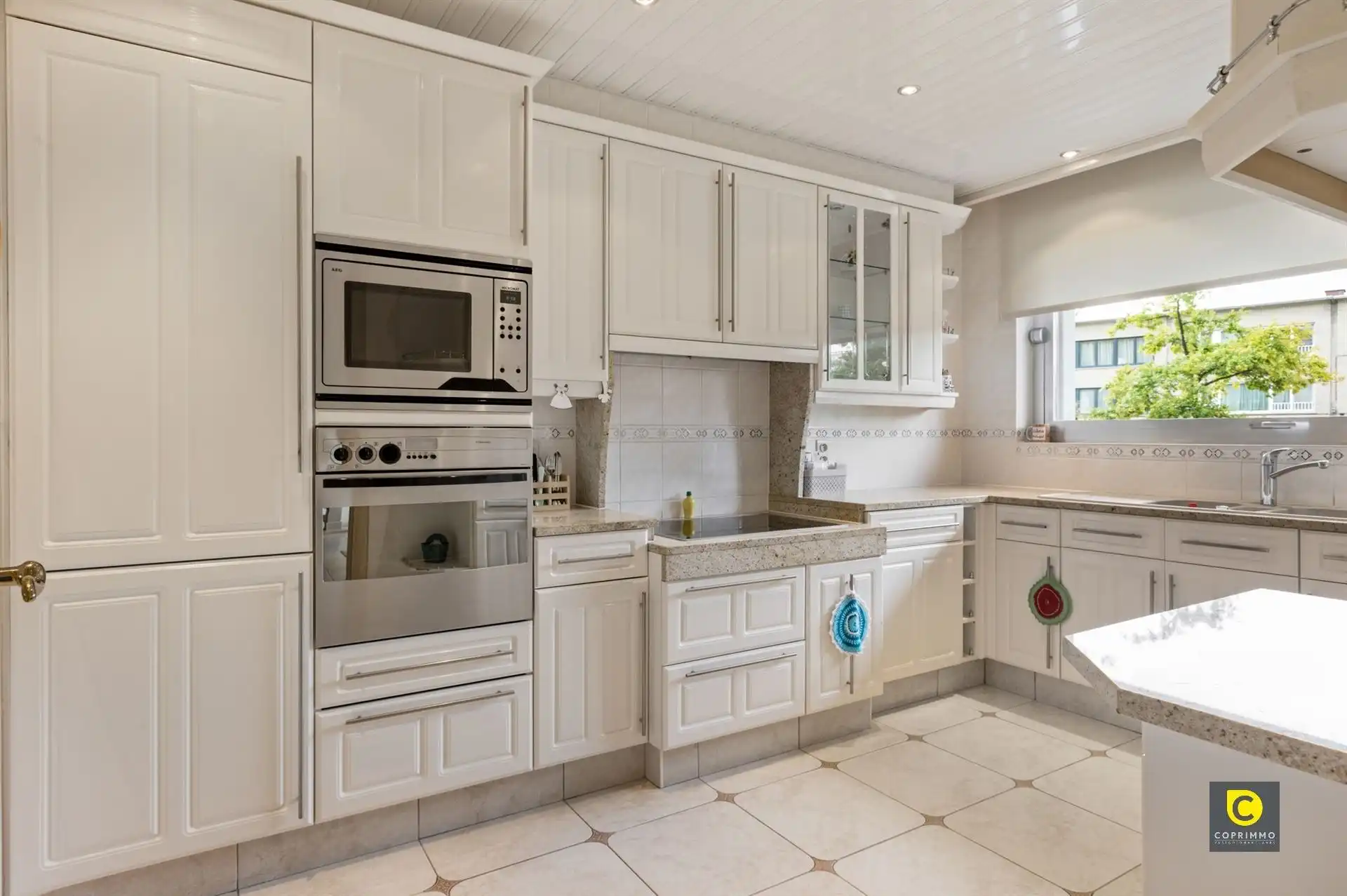  Charmant en lichtrijk GLV 3 slpk app met grote tuin! foto 5