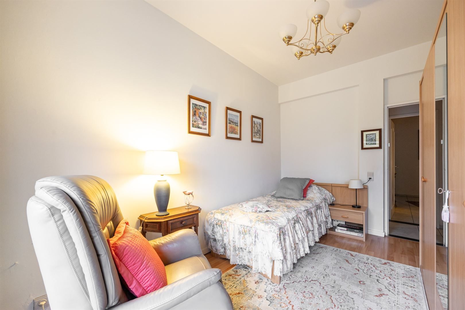 Ruim appartement met daktuin aan de Schelde foto 18