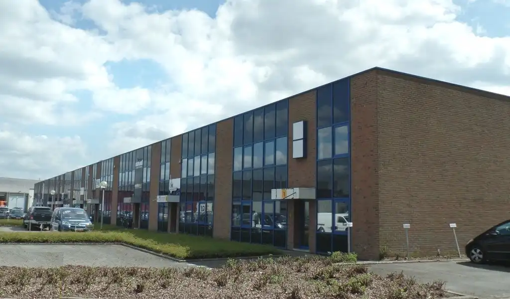 Kantoorruimte te huur Prins Boudewijnlaan Kontich foto {{pictureIndex}}