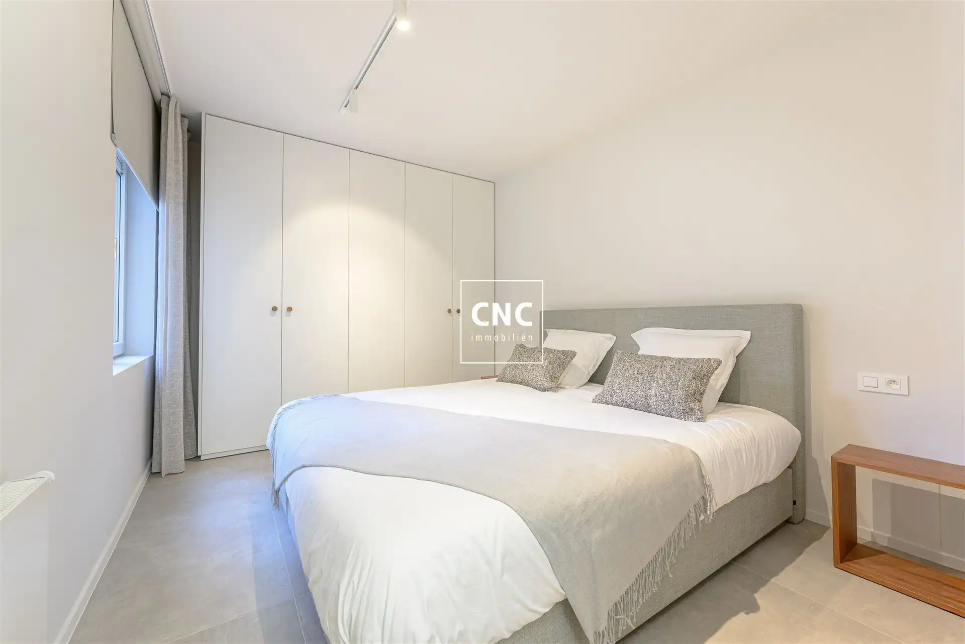 Stijlvol afgewerkt appartement met zijdelings zeezicht foto 11