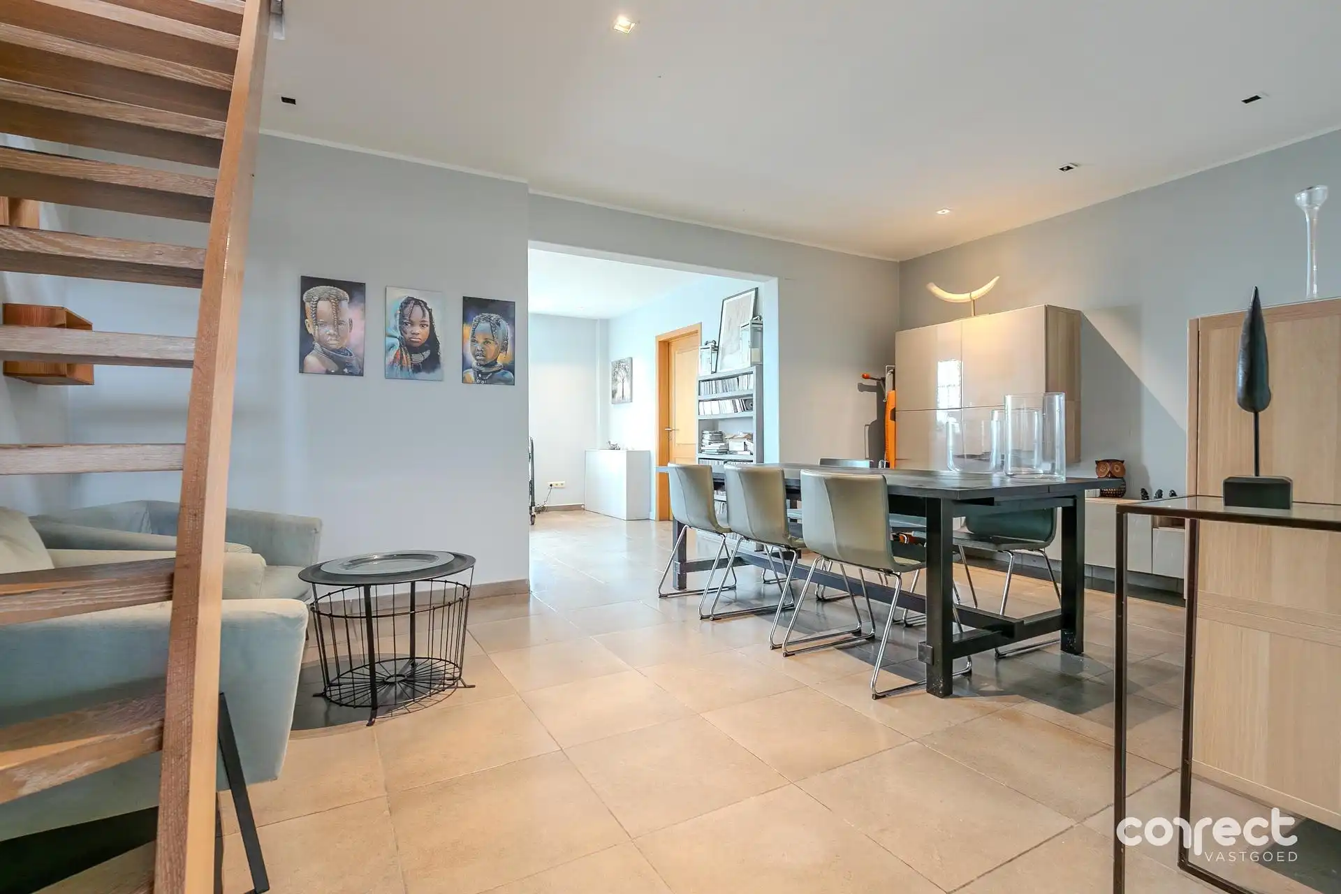 Landelijk gelegen woning op ruim perceel nabij de kust. foto 2