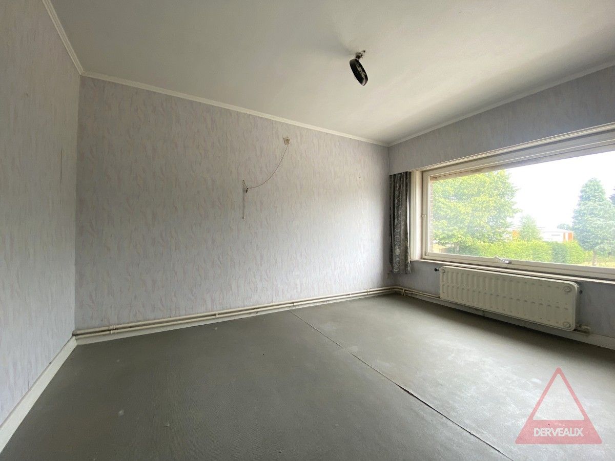 Moorslede – Te renoveren woning met karakter en ruime tuin foto 10