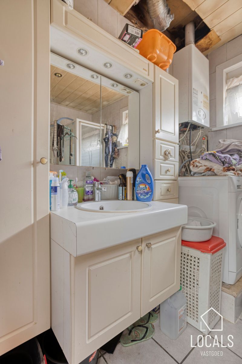 Gezellige eengezinswoning met tuin foto 8