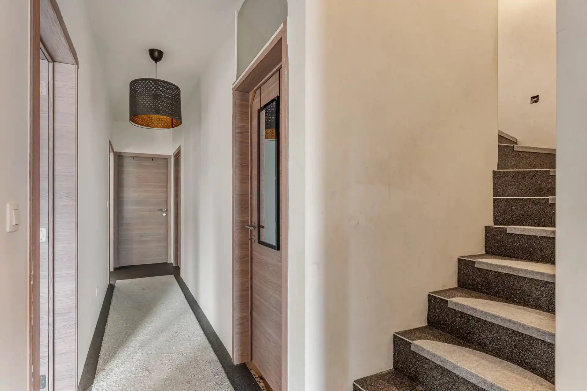 Recente gezinswoning in rustige straat te Houthalen foto 14