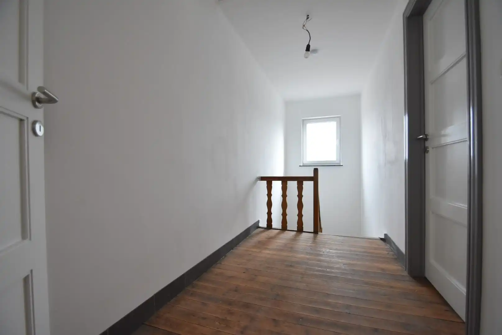 Netjes gerenoveerde duplex met twee slaapkamers en terras op mooie locatie in het centrum van Tongeren - GEEN BIJKOMENDE GEM. ONKOSTEN foto 24