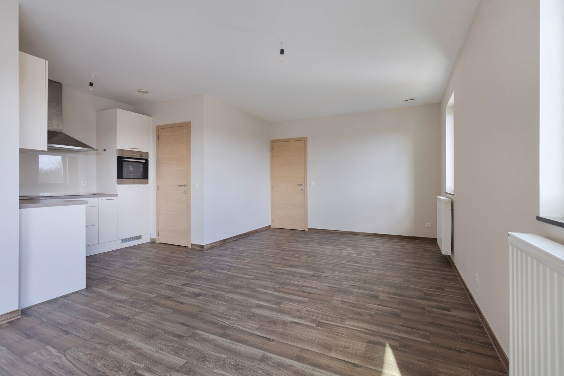 Appartement met 2 kamers, zonnig terras, kelder & parking! foto 6