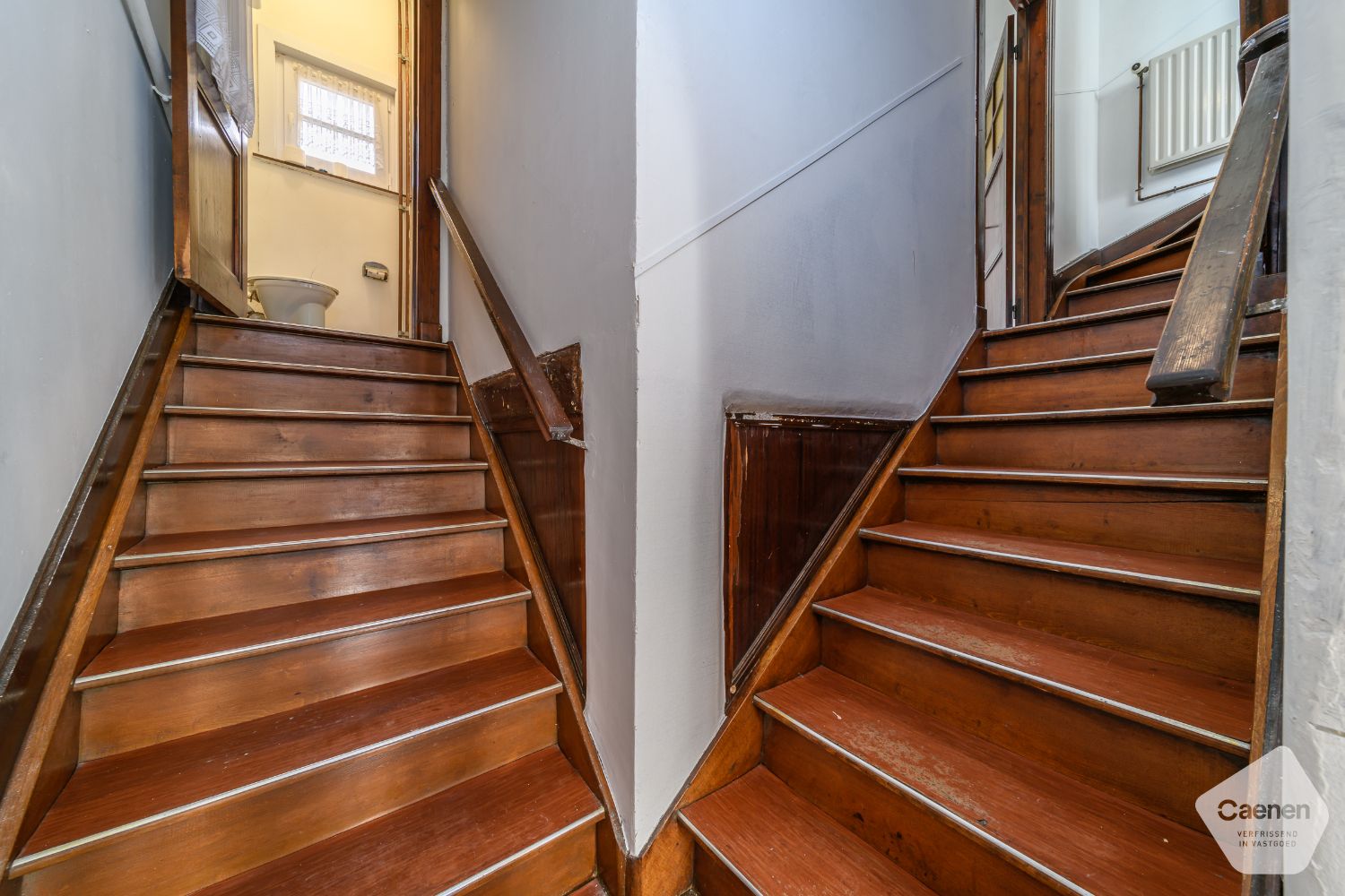 Te Koop – Villa “Les Fioretti” Karaktervolle interbellumwoning op 50 meter van zee – te renoveren foto 10