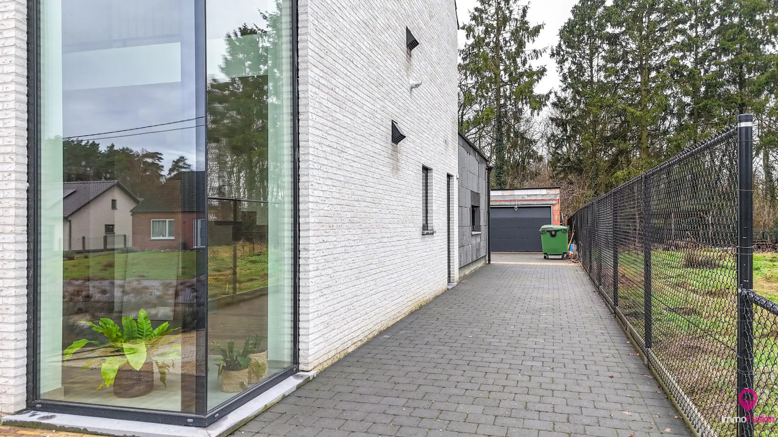 Luxe nieuwbouw van 270m² met 5 slpks en bureau in Koersel! foto 50