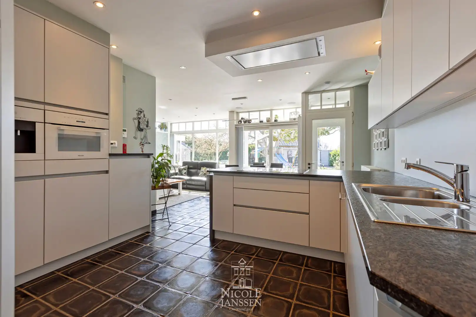 Instapklaar veelzijdig huis foto 11