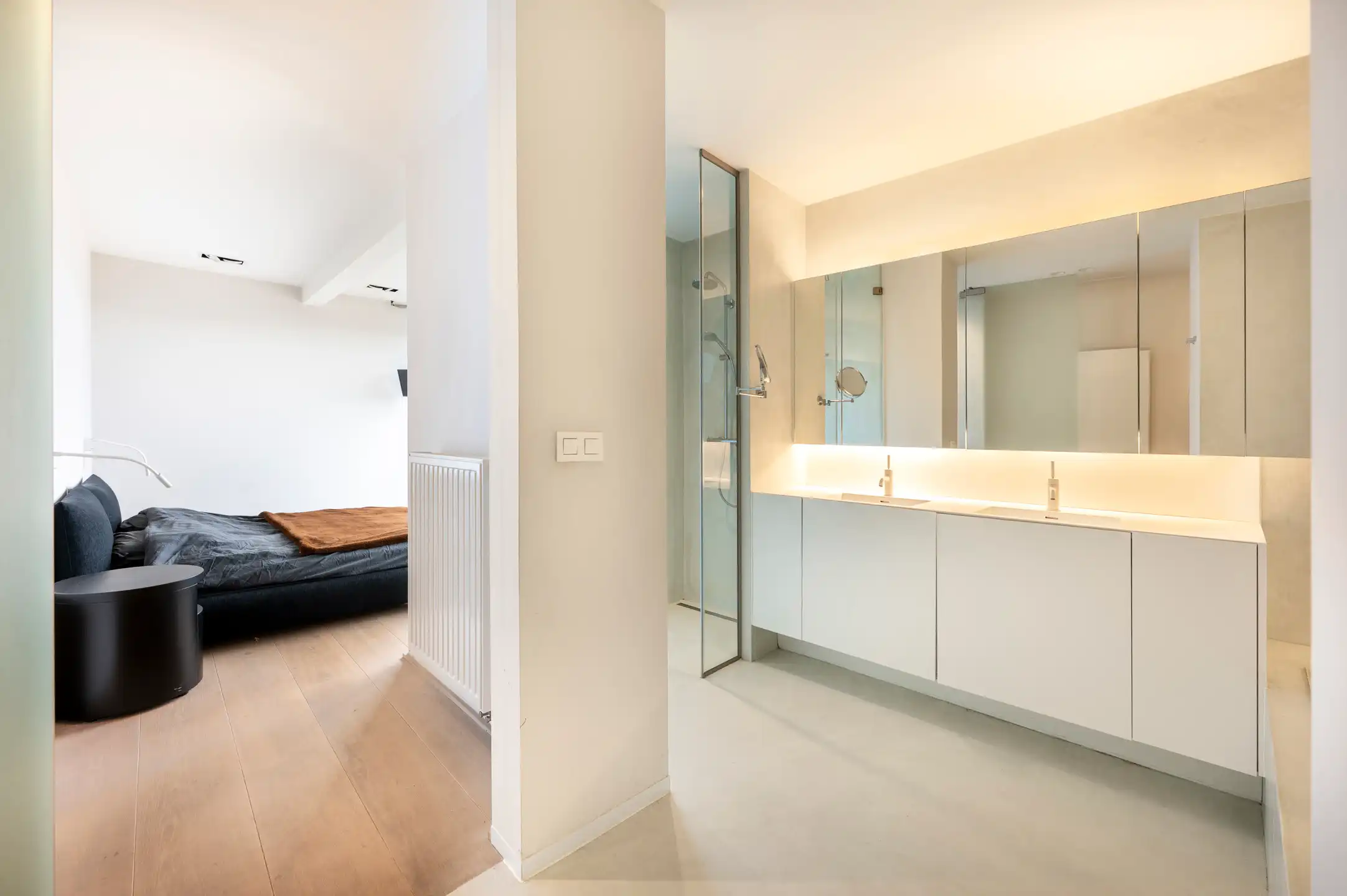 ANTWERPEN - Ruim appartement met uitzicht op de Schelde foto 10