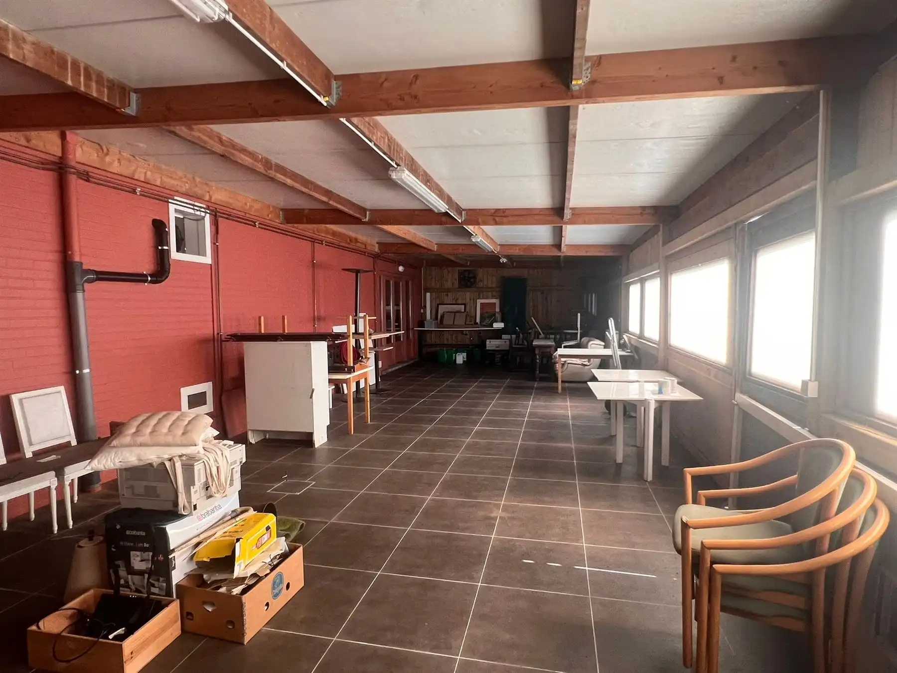 Karaktervolle villa met bijgebouwen foto 7
