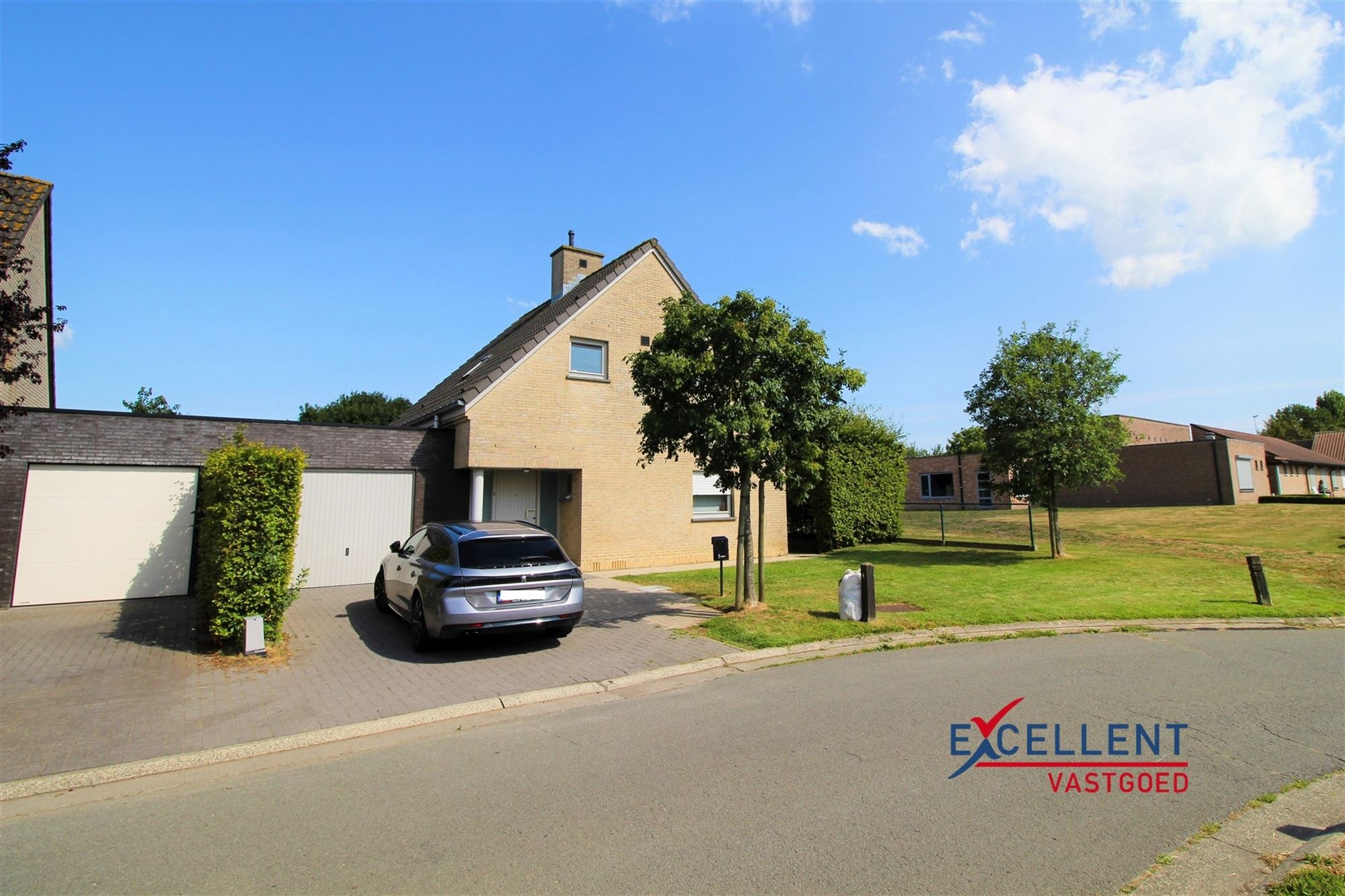 Woning te huur in Adegem foto {{pictureIndex}}