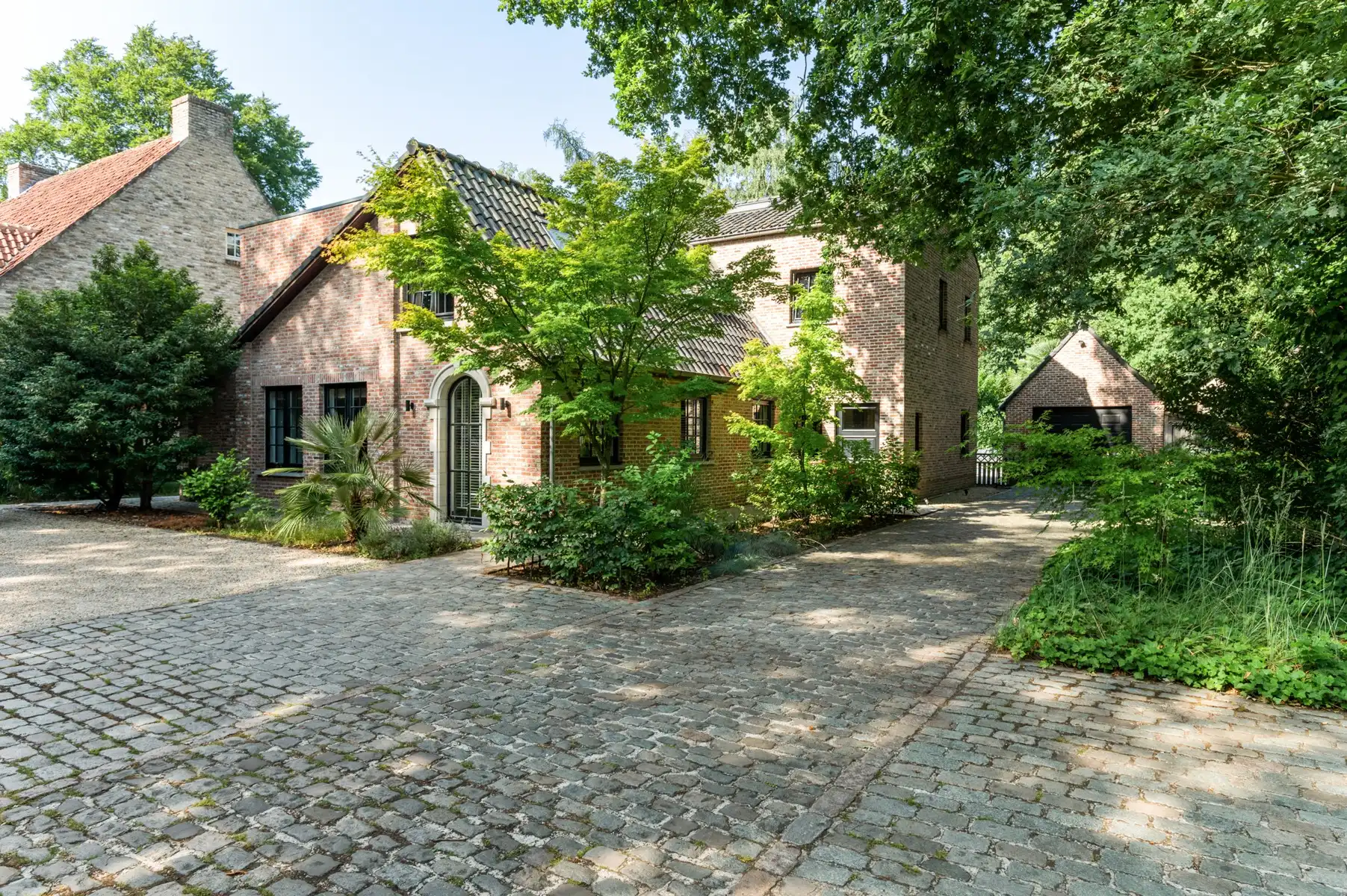 IN OPTIE !! Charmante en ruime villa met zwembad foto 34