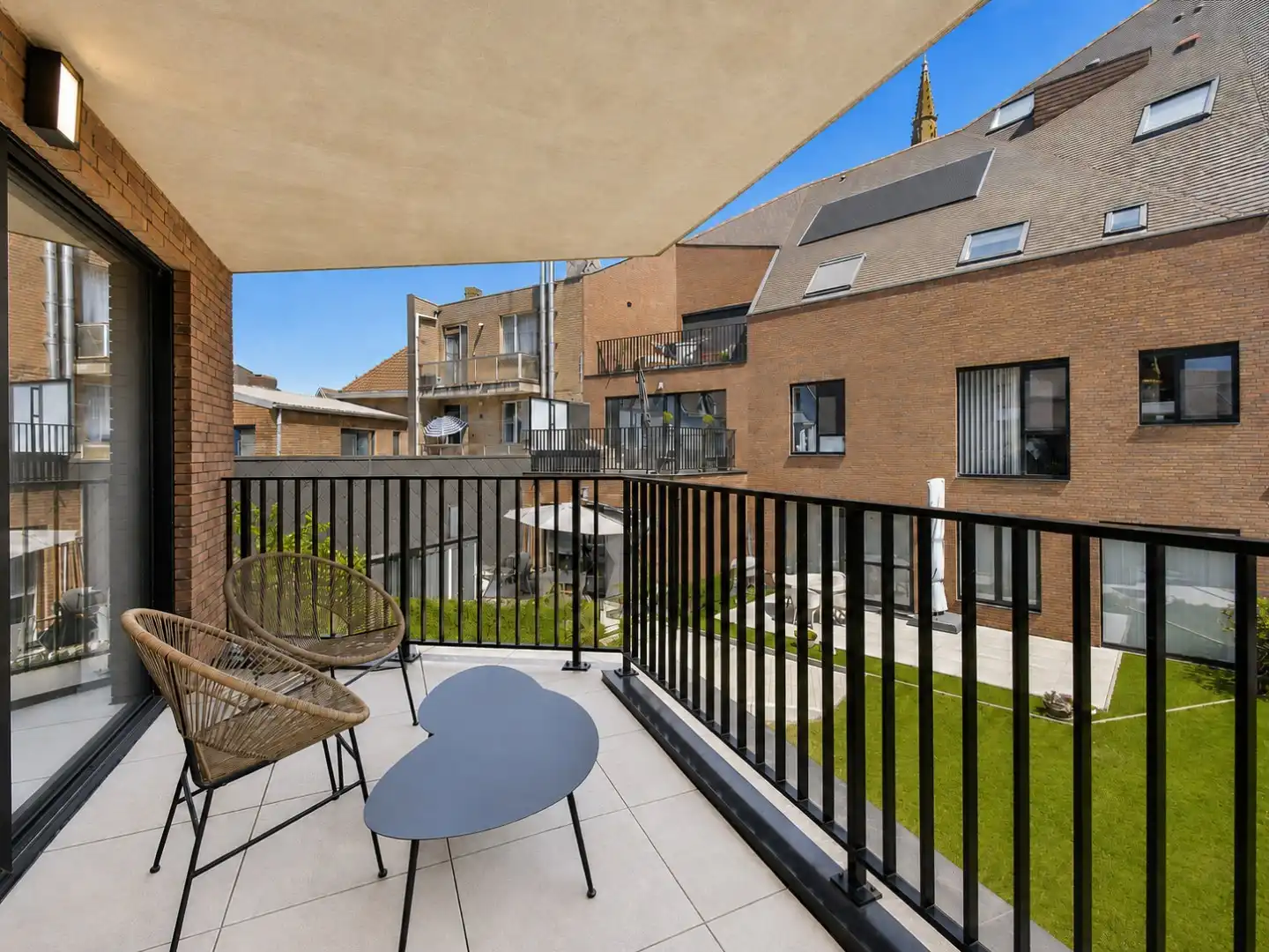 Stijlvol en energiezuinig nieuwbouwappartement in hartje Gistel foto 8