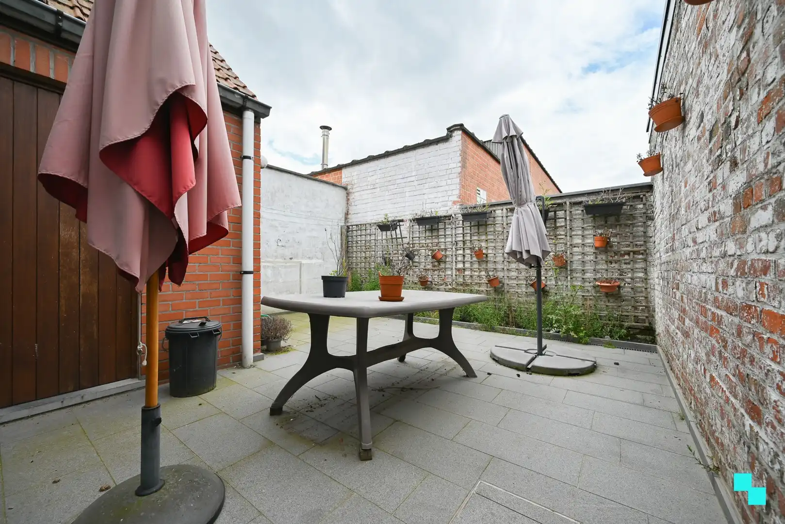 Charmante woning met een doorgedreven energetische renovatie te Izegem foto 16