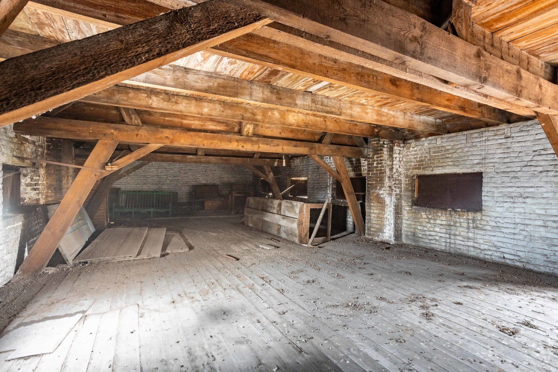 Investeringsproject met 4 appartementen + garages foto 10