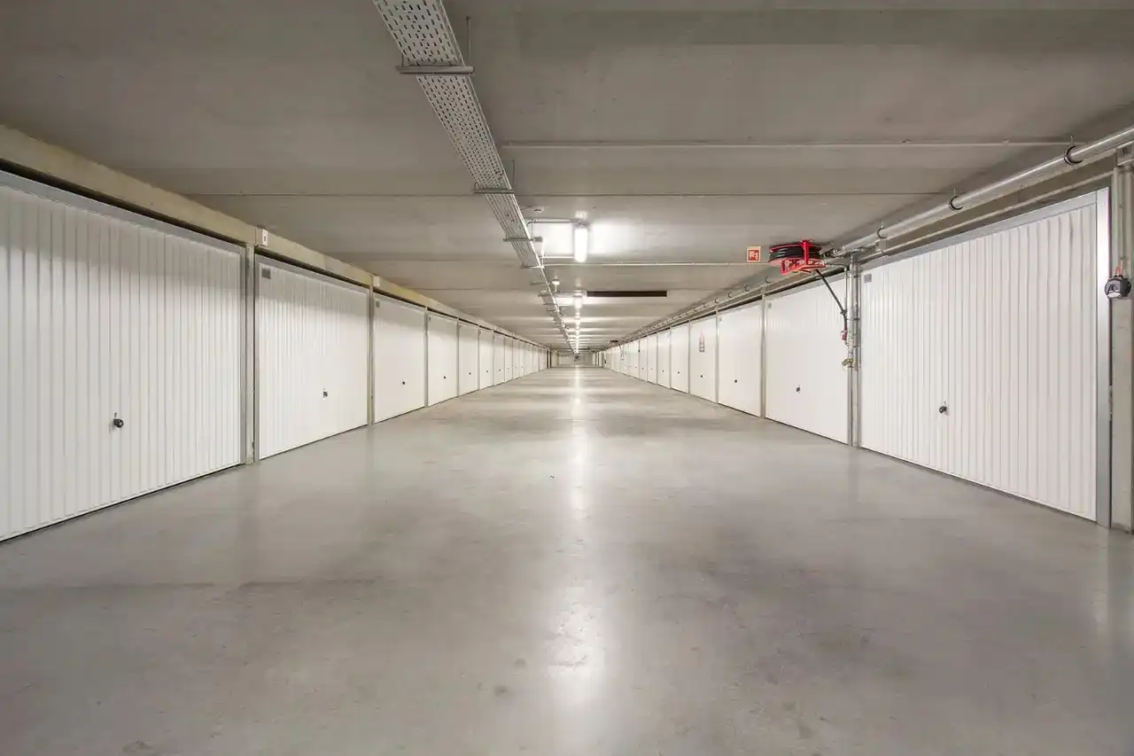 Ondergrondse garagebox vlakbij de zee te Nieuwpoort foto 4