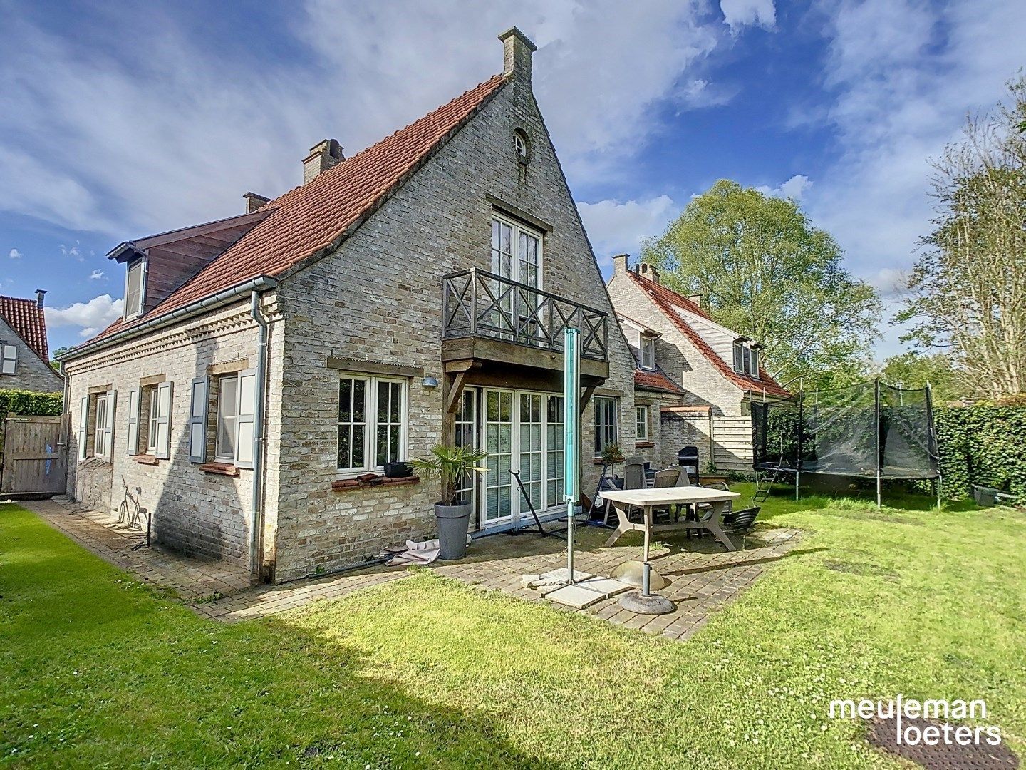 Ruime woning op rustige ligging foto 2