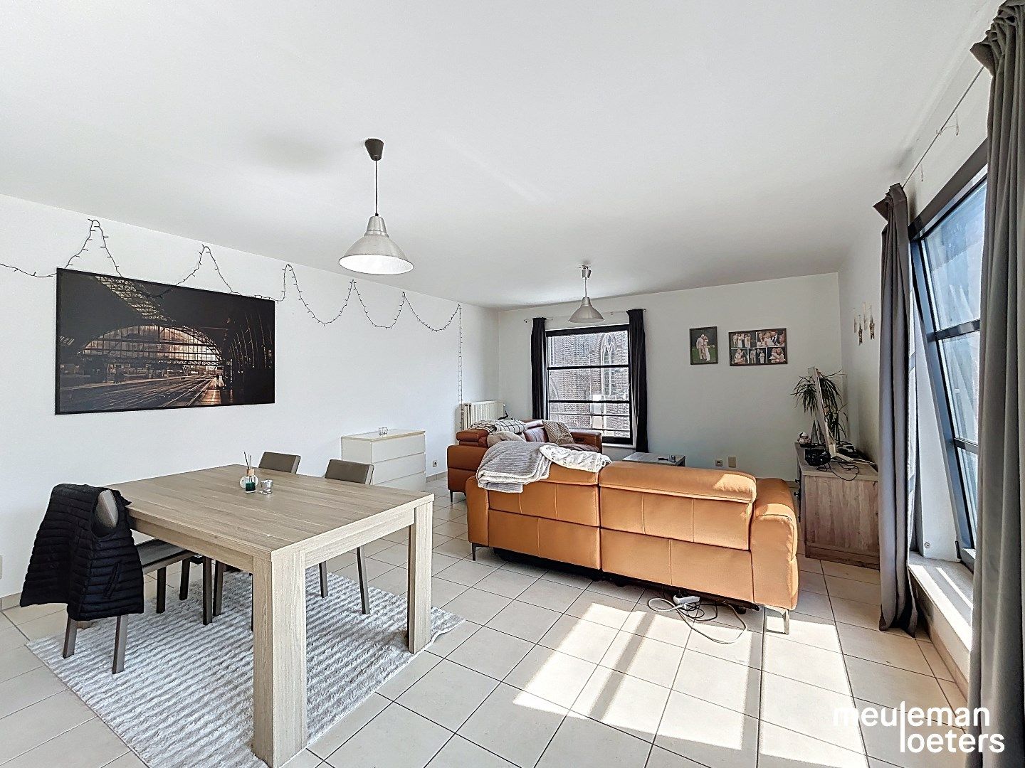 Ruim appartement met garage foto 5