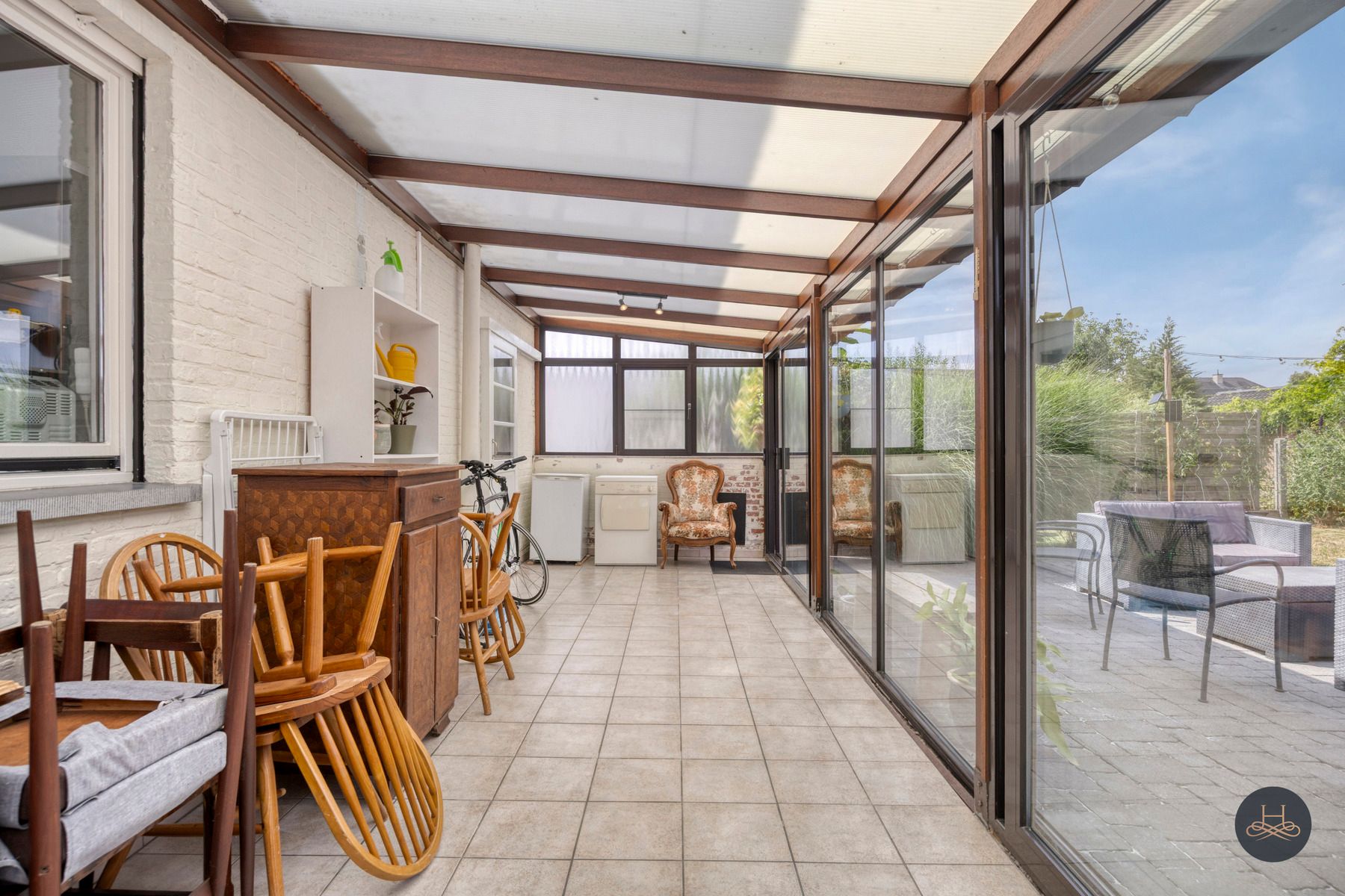 Karaktervolle open bebouwing met leuke tuin en ruime garage foto 19