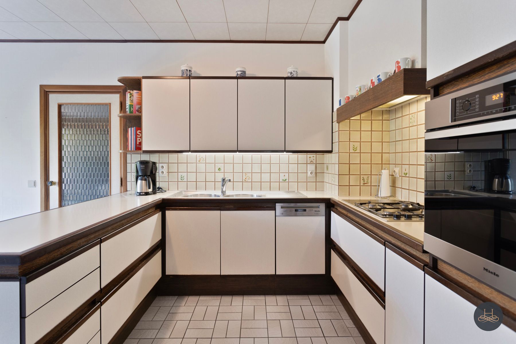 Lichtrijke woning met ruime tuin in het centrum foto 9