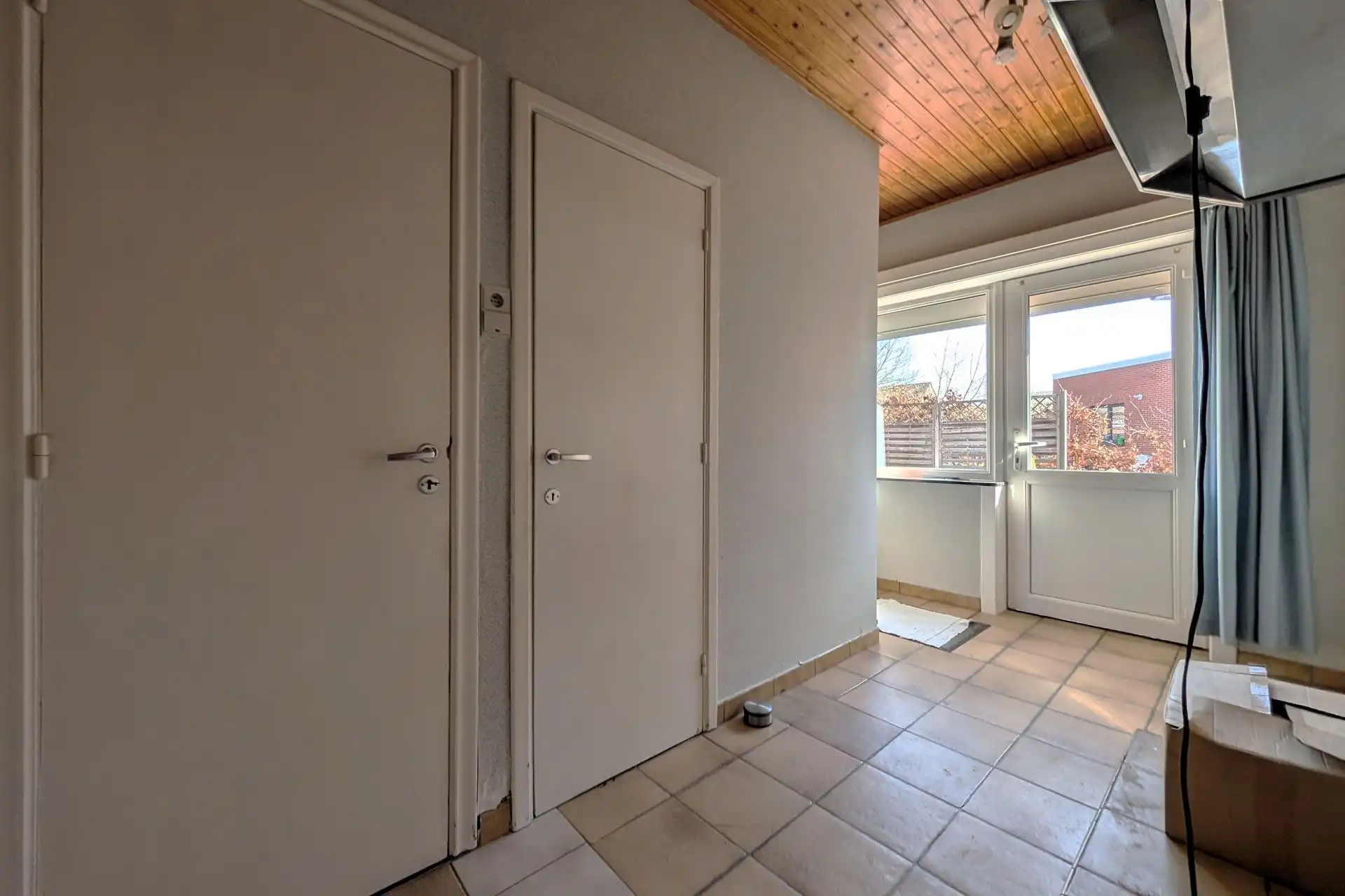 Op te frissen woning met 4 slpk. in rustige woonwijk te Rekem (Lanaken)  foto 9