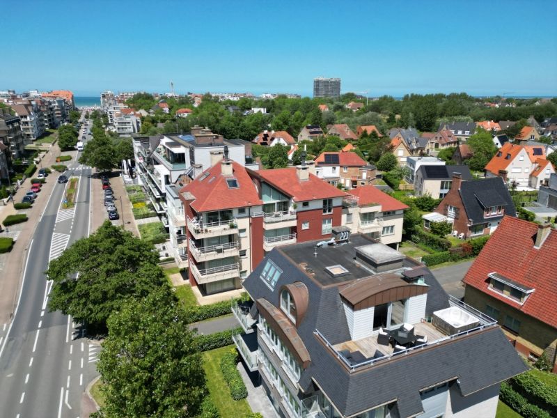 Luxueus Appartement met Groot Zonneterras in Oostduinkerke foto 2