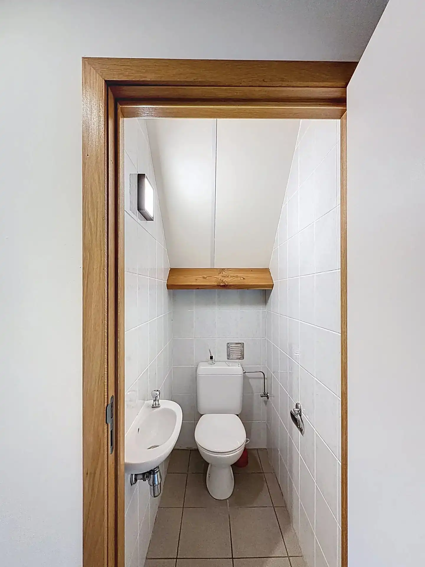 Ruim appartement met 1 slaapkamer, berging en staanplaats te Mol-Ezaart. foto 15