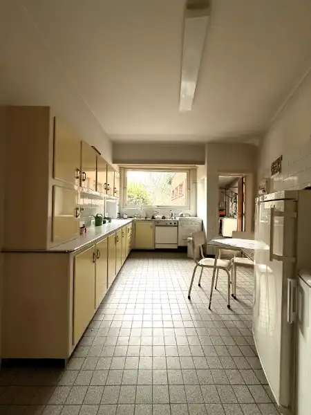 Zeer ruime karaktervolle voormalige dokterswoning met prachtige tuin in het centrum foto 10