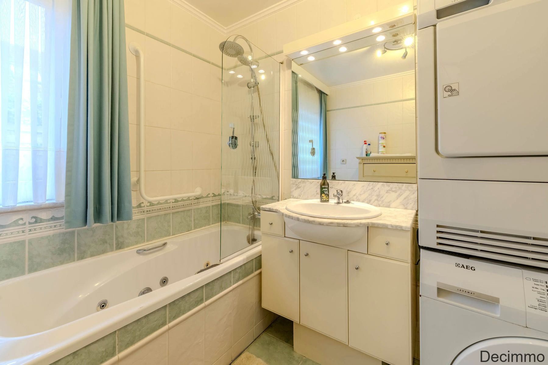 Rustig gelegen gelijkvloers landhuis op ca. 801 m² grond foto 18