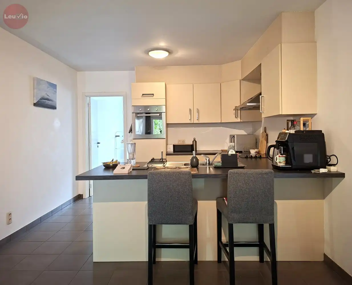 Ruim gelijkvloers appartement / 2 slpkms / autostaanplaats /tuintje in stadsrand foto 7