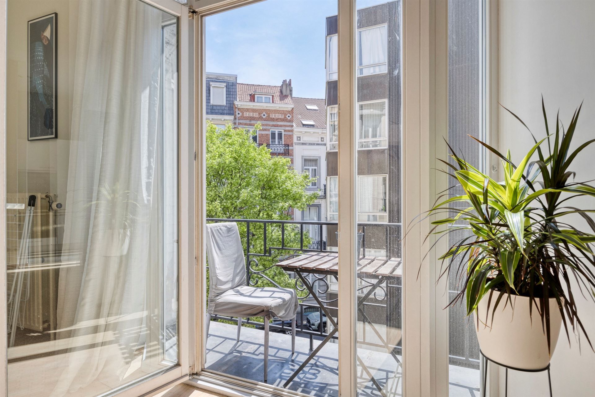 Prachtig 2-slaapkamers appartement nabij Louizalaan foto 19