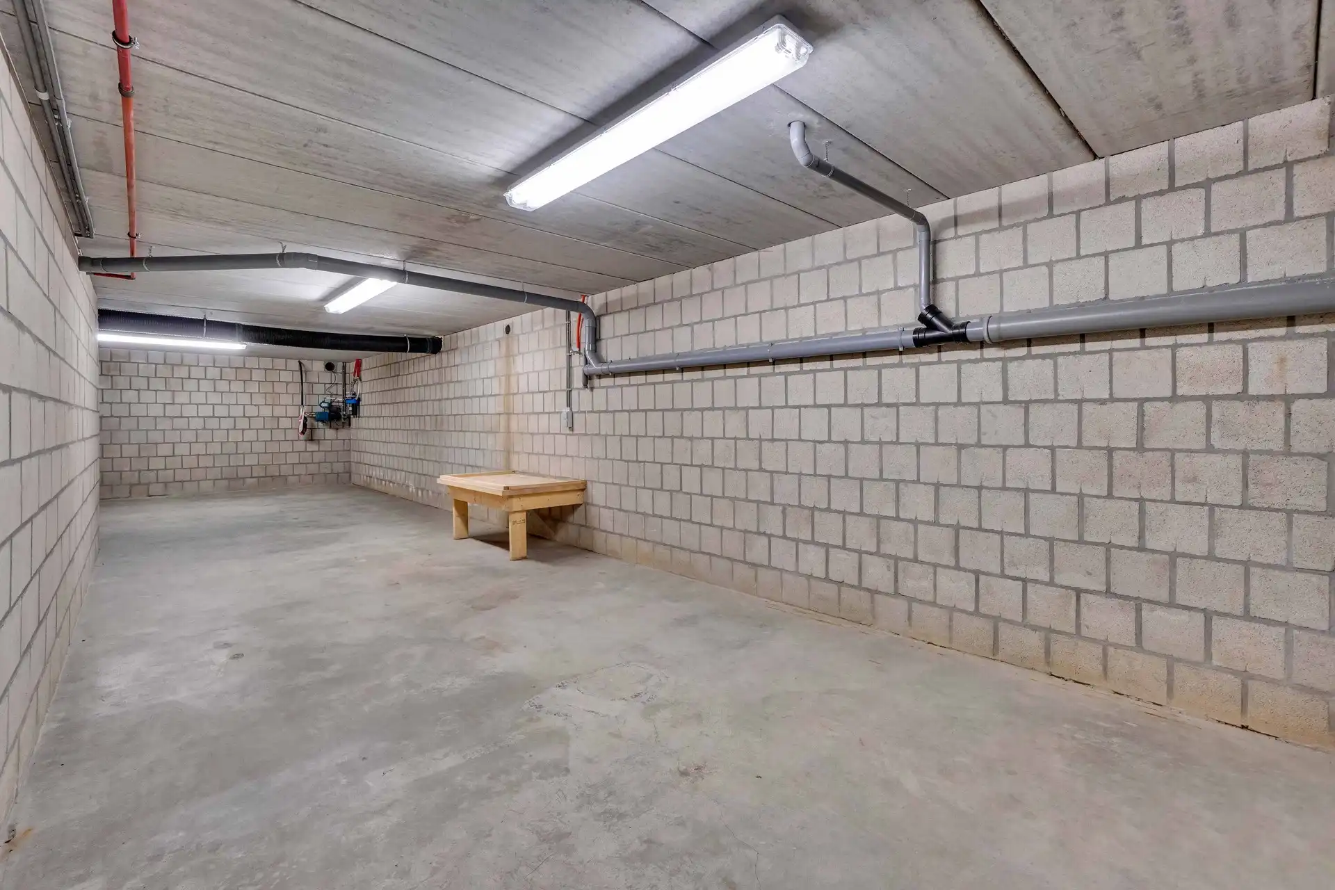 MODERNE BEN-WONING OP RUSTIGE LOCATIE AAN 2% REGISTRATIERECHTEN foto 28
