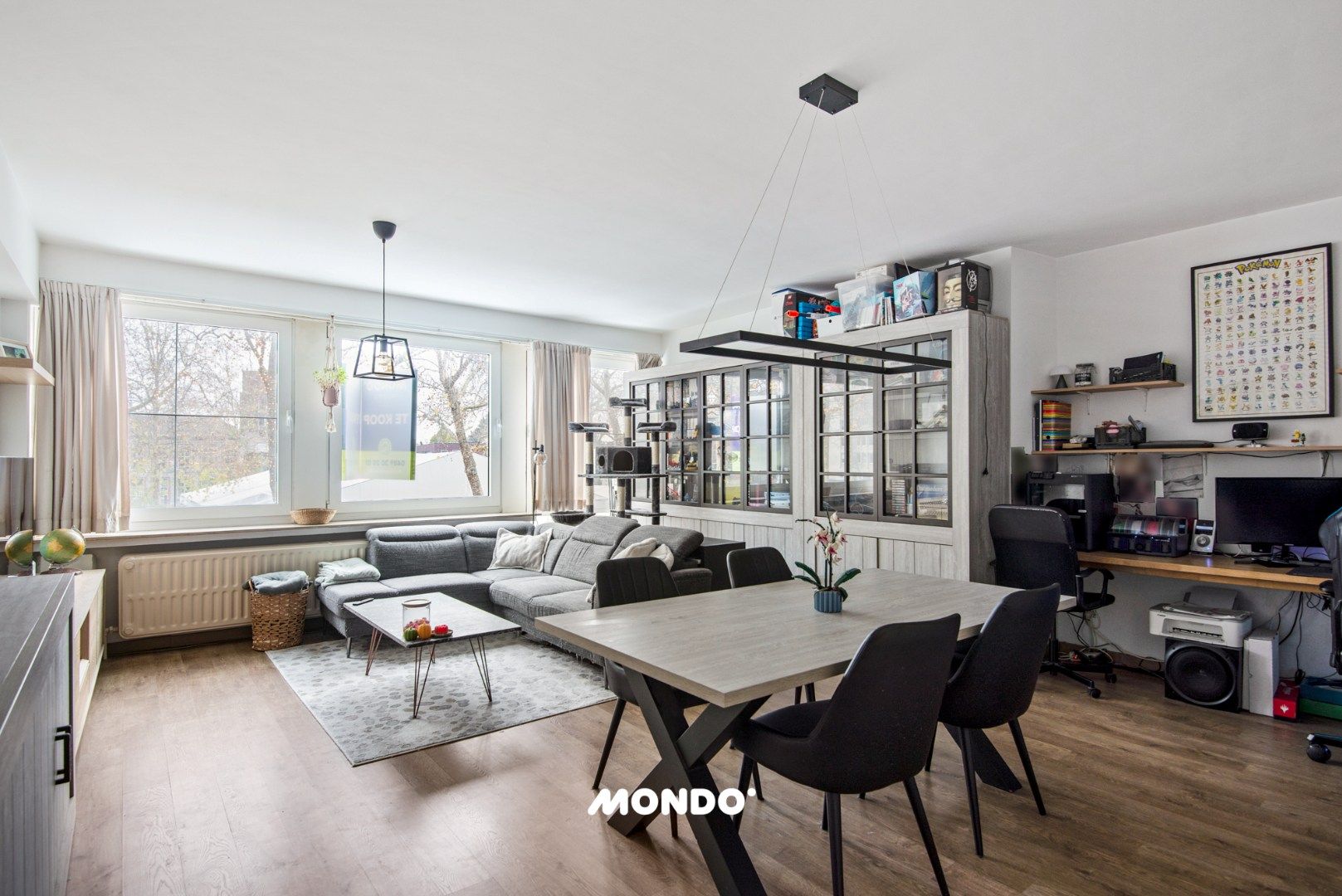 Instapklaar en energiezuinig appartement in hartje Wilrijk foto 2