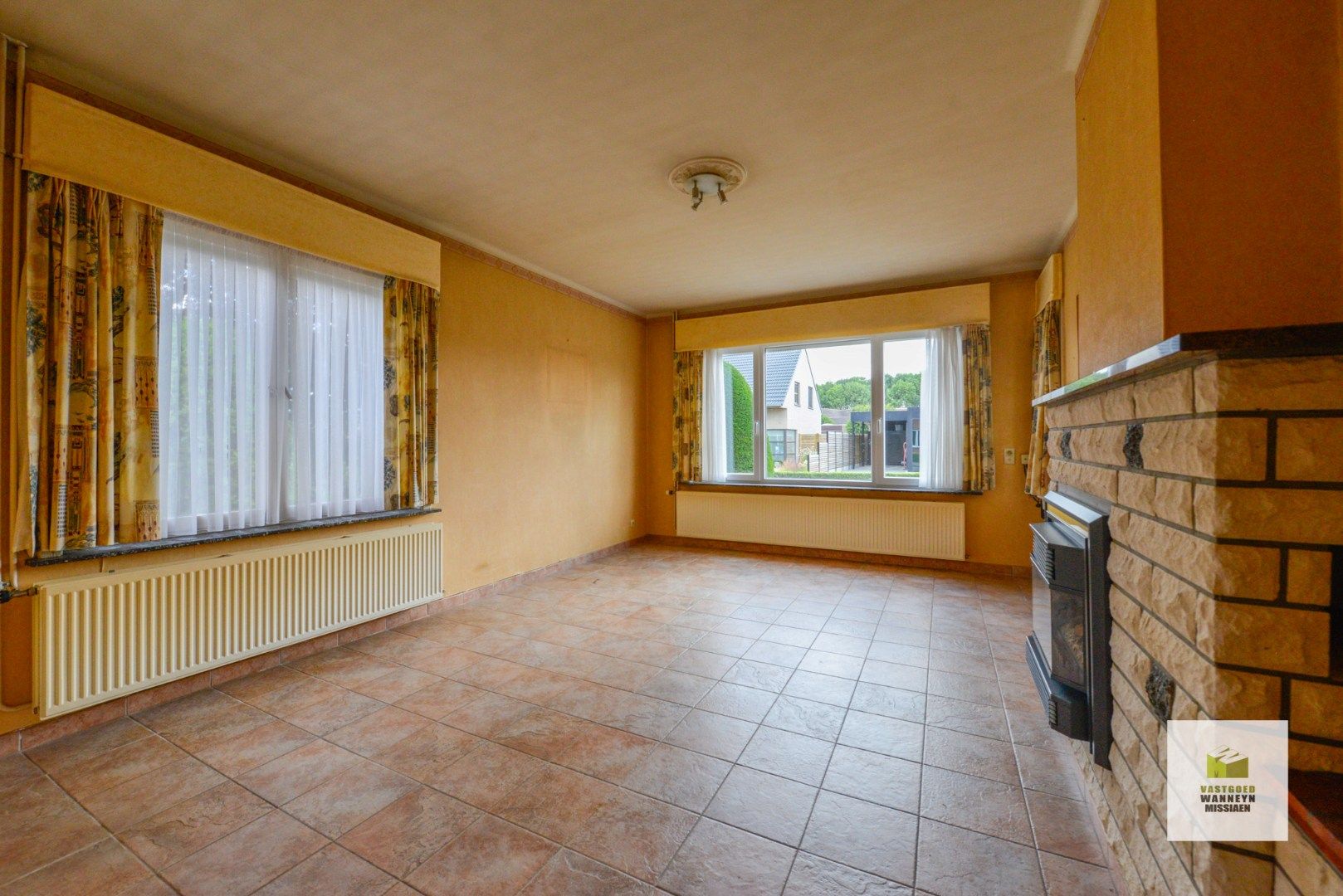 Te renoveren halfopen woning op 778 m2 met 4 slaapkamers (1 gelijkvloers) foto 8