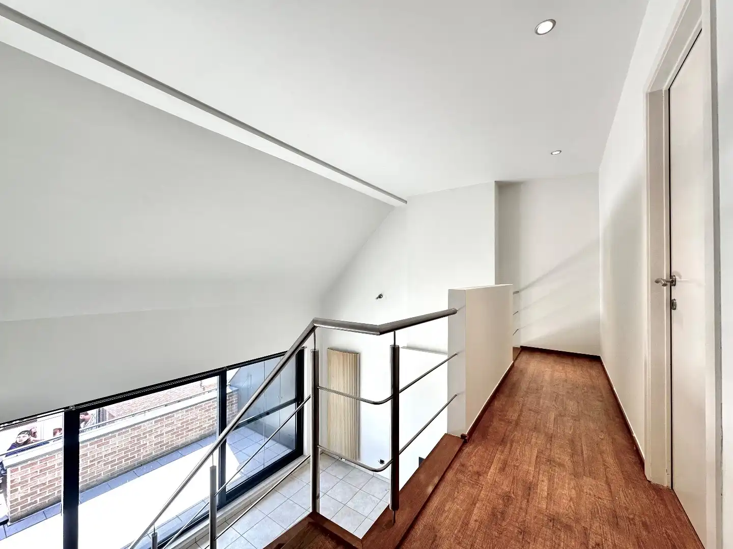 Ruim duplex appartement met 3 slaapkamers in hartje Bilzen-Hoeselt foto 15