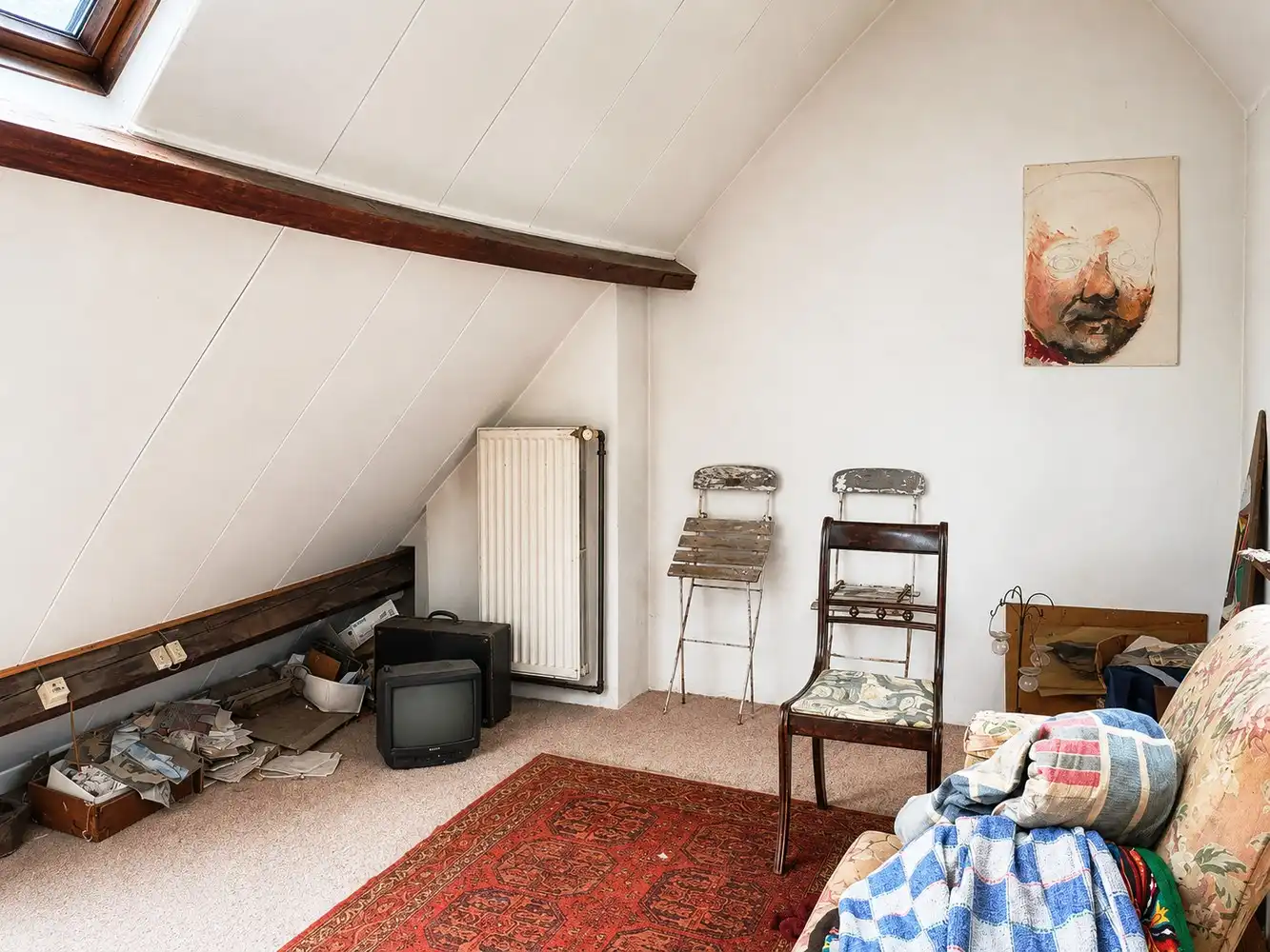 Te renoveren bel-étage stadswoning in vooroorlogse bouwstijl met groot terras, gelegen omgeving Lievekaai op enkele stappen van het Gravensteen. foto 13