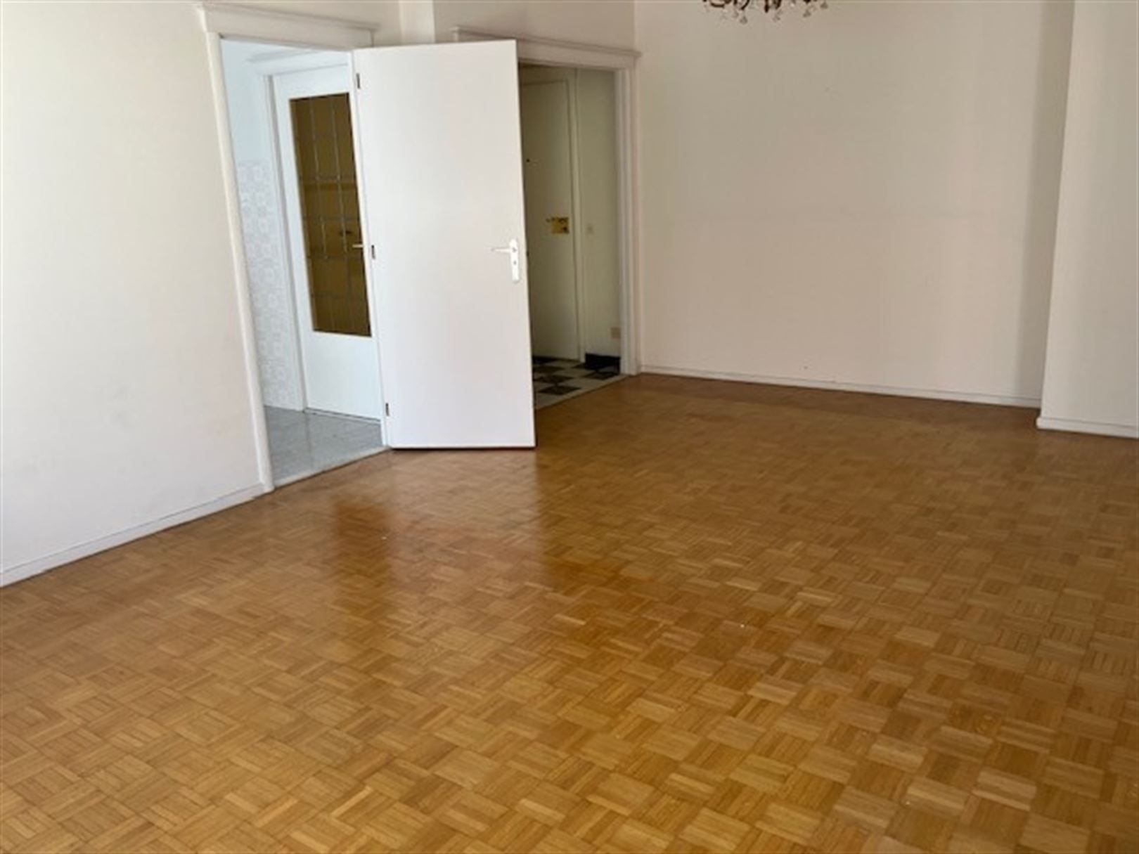 Appartement (1slpk) mét terras in hartje Antwerpen!  foto 2