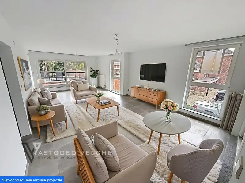 Centraal gelegen duplex appartement met 3 slaapkamers, 2 terrassen en private tuin ! foto 3